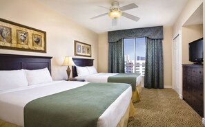 4 chambres, fer et planche à repasser, Wi-Fi, draps fournis