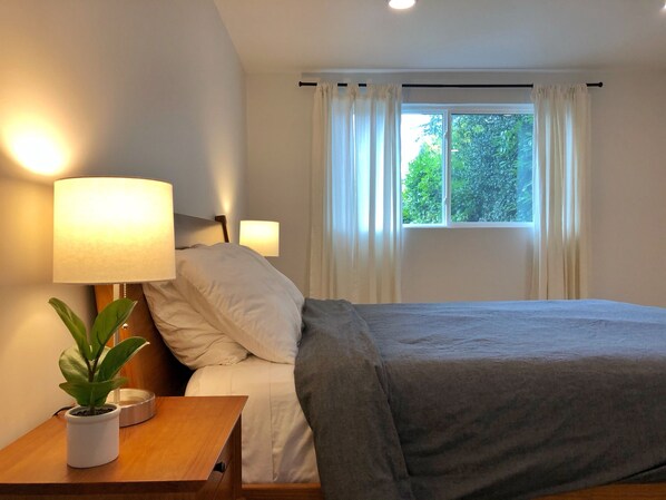 2 makuuhuonetta, silitysrauta/-lauta, Wi-Fi, vuodevaatteet