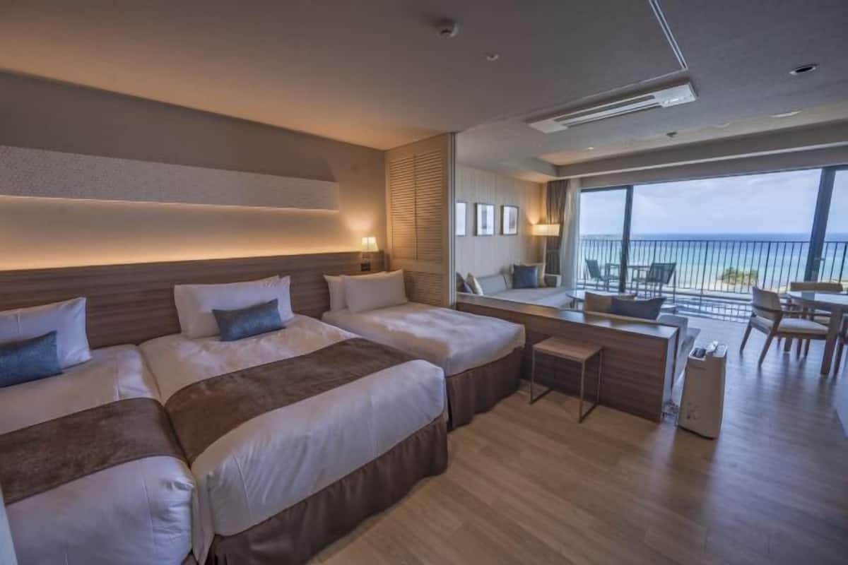 1 bedroom, down duvets, in-room safe, blackout curtains