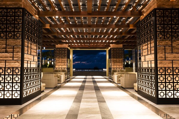 Interior entrance - Hiyori Ocean Resort Okinawa (Onna)