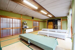 レストラン