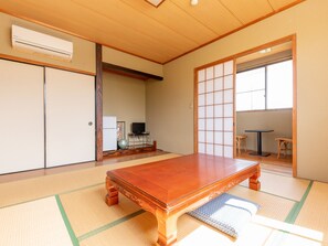 Chambre Quadruple Tradition, non-fumeur (Japanese Style)