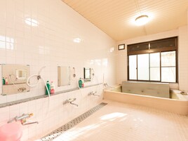 Baño termal público