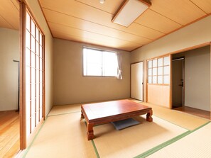 Chambre Quadruple Tradition, non-fumeur (Japanese Style)