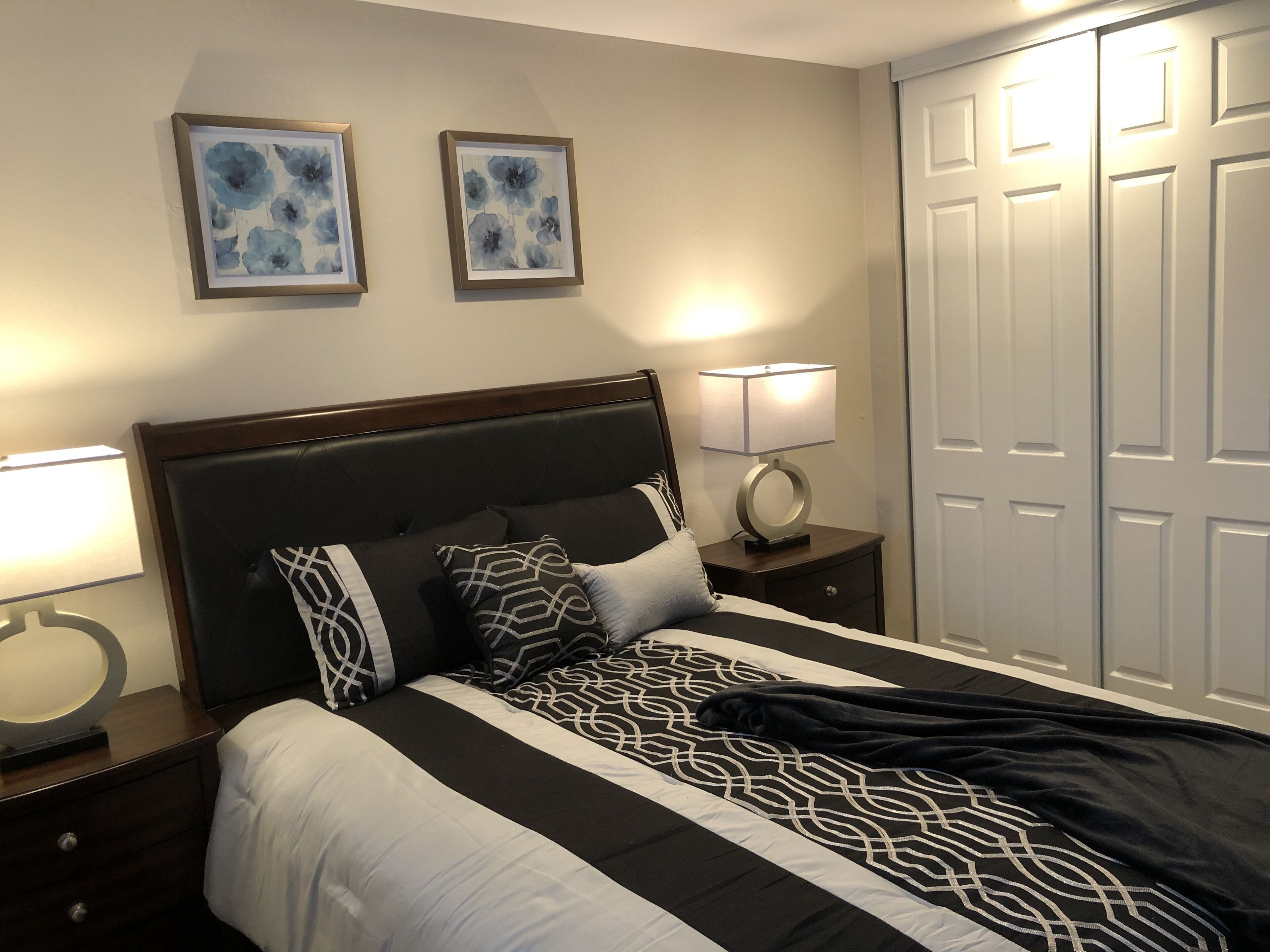 2 chambres, bureau, fer et planche à repasser, Wi-Fi gratuit