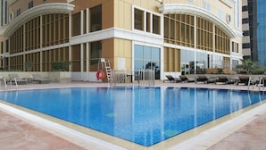 Unclassified image, 4 of 33, button - Breathtaking 2BR Apt in Dubai Marina - Sleeps 4! (Dubai)