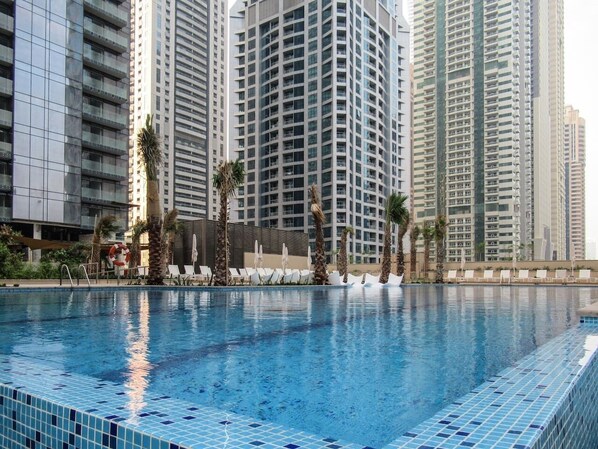 Alberca al aire libre