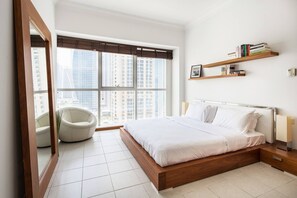 1 Schlafzimmer, laptopgeeigneter Arbeitsplatz, Bügeleisen/Bügelbrett