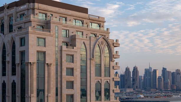 Unclassified image, 1 of 39, button - Captivating 3BR Apartment on Palm Jumeirah! (Dubai)
