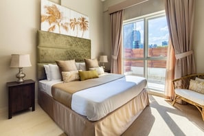 3 Schlafzimmer, laptopgeeigneter Arbeitsplatz, Bügeleisen/Bügelbrett