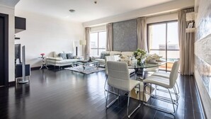 Unclassified image, 5 of 26, button - Elegant 2BR in JBR With Stunning Marina Views! (Dubai)
