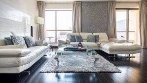 Unclassified image, 3 of 26, button - Elegant 2BR in JBR With Stunning Marina Views! (Dubai)