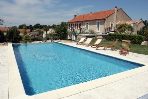 Piscine extérieure