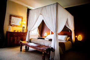 Phòng đôi Elite | Bộ đồ giường cao cấp, nệm Select Comfort