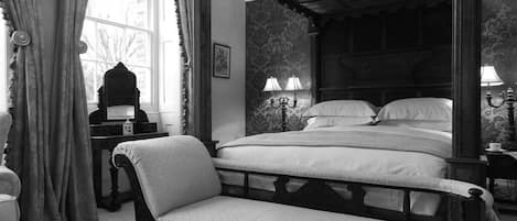 Doppelzimmer (Bellevue Four Poster)