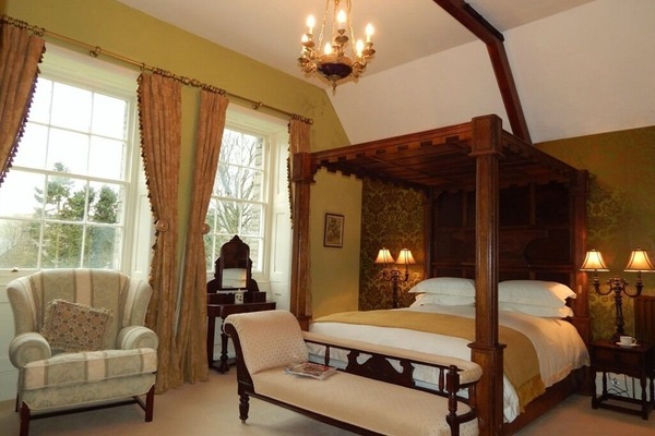 Double Room (Bellevue Four Poster) | Iron/ironing board, free WiFi, bed sheets