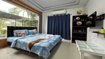 1 Bedroom with Garden View | 1 bedroom, desk, free WiFi, bed sheets