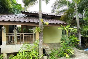 Standard House | Terrace/patio - Tann Anda Resort (Thep Krasattri)