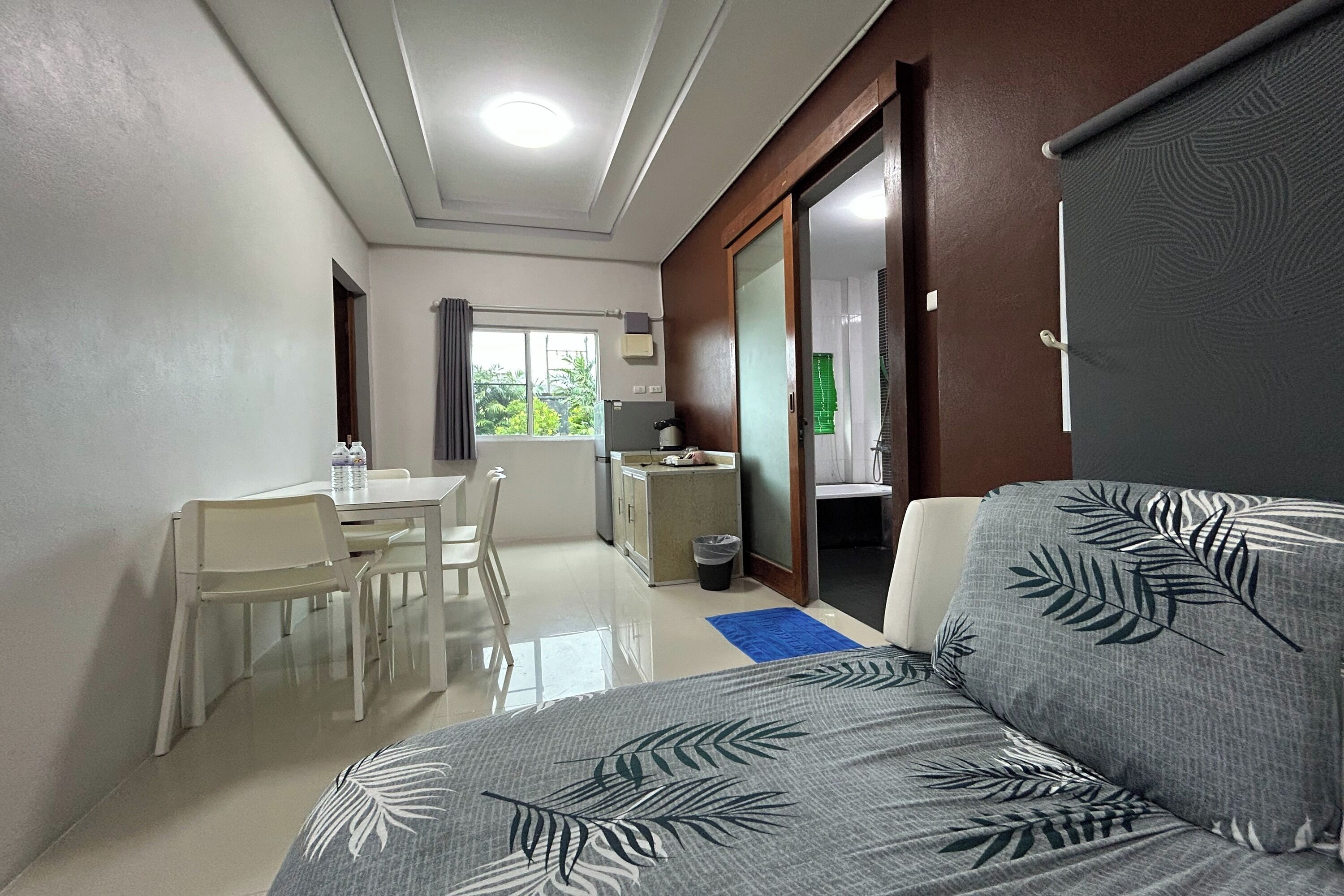 Chambre | Bureau, Wi-Fi gratuit, draps fournis