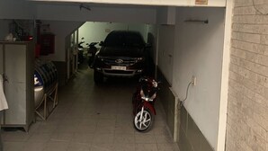 Exterior detail - Hoang Tuan Hotel (Ho Chi Minh City)