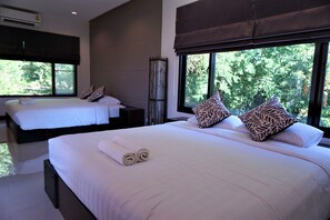 Quadruple Room, Garden View | Free WiFi