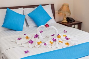 Standard Double Room | Free WiFi, bed sheets