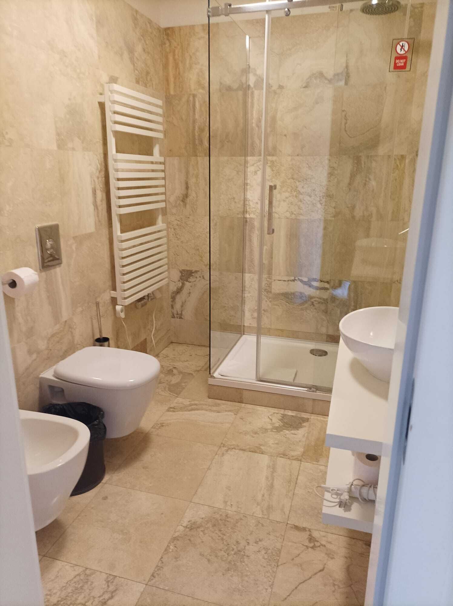 duplex family suite | bathroom | shower, free toiletries, hair dryer, bidet