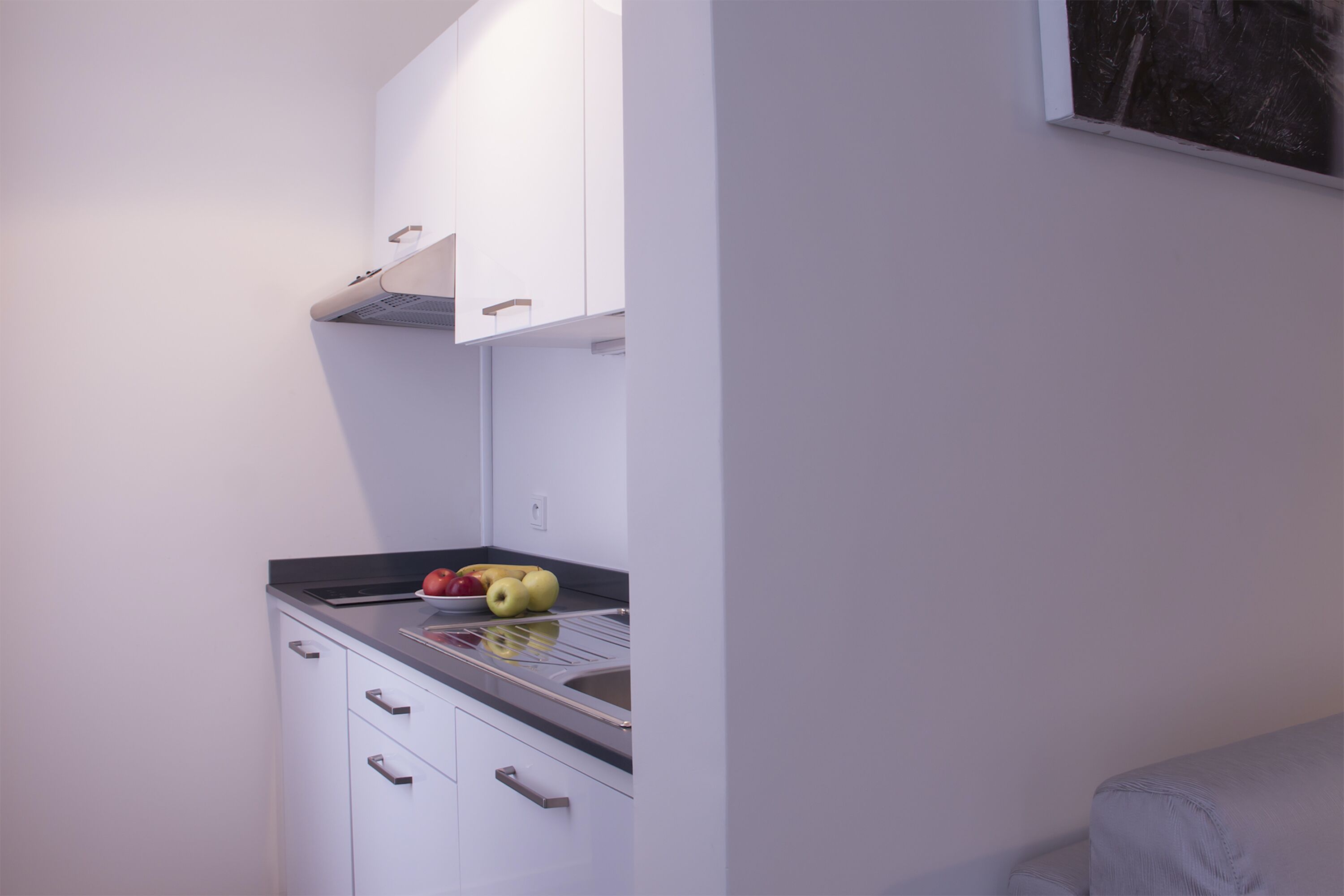 family suite | private kitchenette | mini-fridge, coffee/tea maker, electric kettle