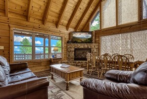 Tv, eldstad och tv-spel