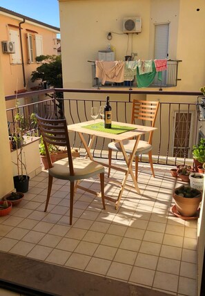 Apartment, 3 Schlafzimmer | Terrasse/Patio