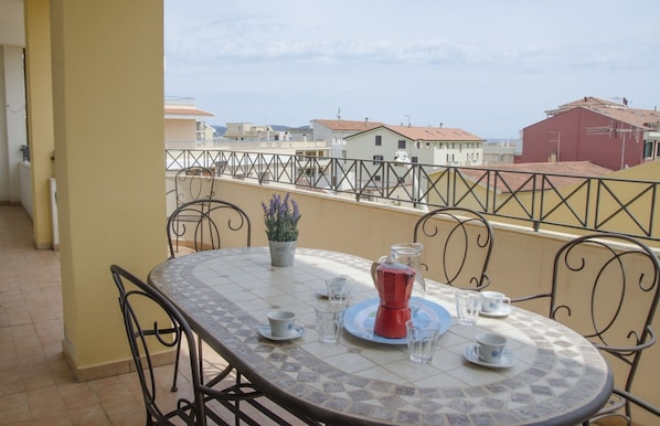 Appartamento, 2 camere da letto | Terrazza/patio