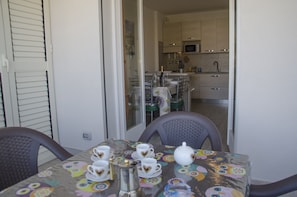 Apartment, 1 Bedroom | In-room dining - Casa Anguilla (Alghero)