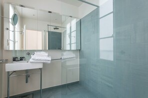 Hair dryer, towels, toilet paper