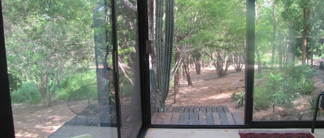 Bungalow, 1 Bedroom, Smoking, Terrace | Interior