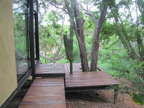 Bangalô, 1 quarto, para fumantes, terraço | Jardim