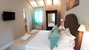 2 Schlafzimmer, Zimmersafe, Bügeleisen/Bügelbrett, WLAN