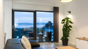 Superior Villa, 5 Bedrooms, Private Pool, Sea View | Living area | 50-inch Smart TV with satellite channels, TV