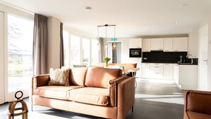 Cabin (Hester Elizabeth) | Living room - Ruyge Weyde Logies -The Farmer's Daughter (Oudewater)