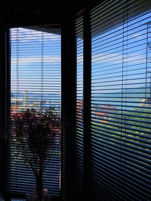 Signature Double Room, 1 Double Bed | Desk, free WiFi, bed sheets