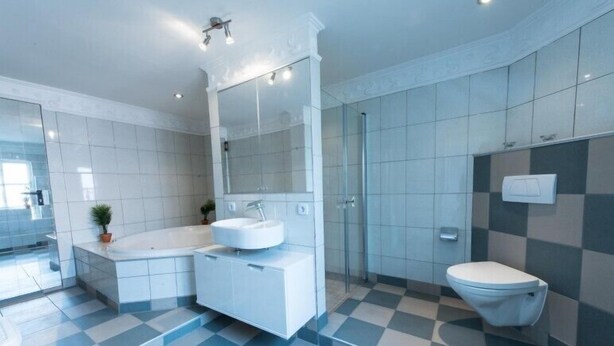 Design Condo | Shared bathroom - Gästehaus Horstmühle (Horst)