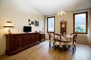 Family Apartment, Multiple Bedrooms (Appartamento Città Riva) | Dining - Appartamento Città Riva (Riva del Garda)