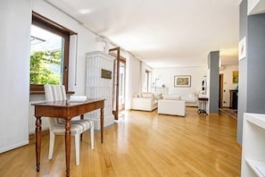 Familienapartment, 2 Schlafzimmer, 2 Bäder (Elegance Suite Isabella) | Innenbereich
