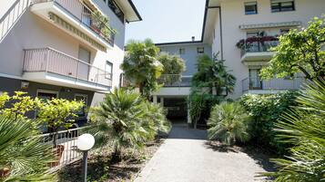 Overnatningsstedets indgangsparti