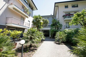 Overnatningsstedets indgangsparti