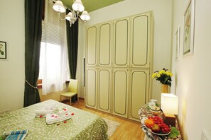 Family Apartment, Multiple Bedrooms (Appartamento Villa Lina) | 1 bedroom, free WiFi, bed sheets - Appartamento Villa Lina (Riva del Garda)