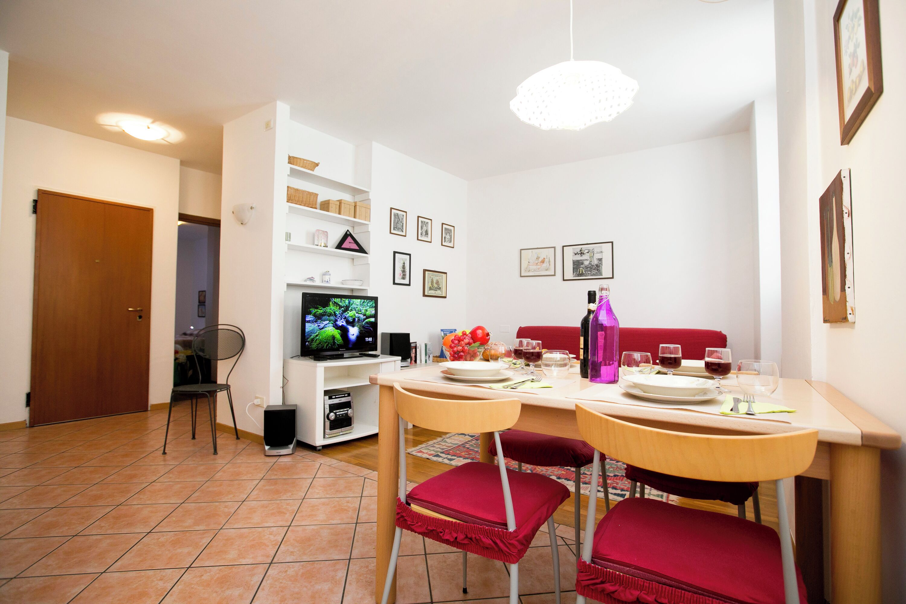 Family Apartment, Multiple Bedrooms, Lakeside (Appartamento Centro Storico Riva 2) | Dining