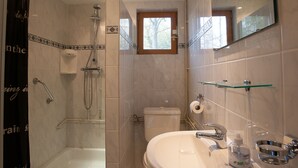 House | Bathroom | Shower - Tidy Holiday Home With Wood Burner in a Green Area (Durbuy)
