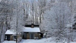 Exterior - Tidy Holiday Home With Wood Burner in a Green Area (Durbuy)