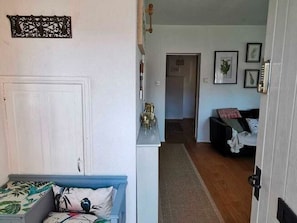 Reception - Vintage Holiday Home in Worcestershire with Hot Tub (Stourport-on-Severn)