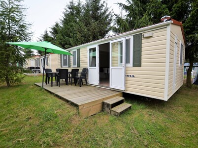 Cute Mobile Home in Januv Dul Bohemian near Forest